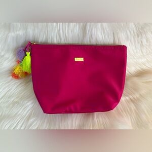 NWOT Tarte Cosmetic Bag